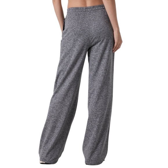 Vuori Halo Essential Wideleg Pant Heathered Grey DreamKnit Wide Leg Sz L - Picture 14 of 15